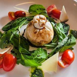 Burrata Salad