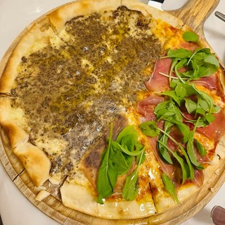 Parma Ham Pizza — Vincere La Pizza