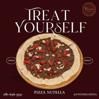 Pizza Nutella with Almond
